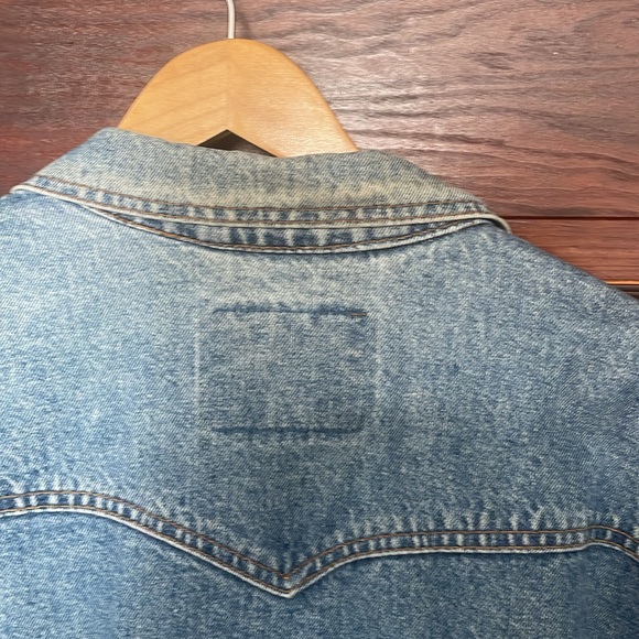 💙Vintage Levi Strauss& Co .Jean Jacket , Size Large Tall original rivited - Picture 7 of 10